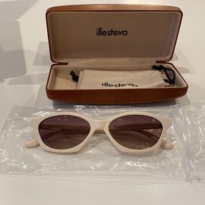 Illesteva Vilma Cream Sunglasses